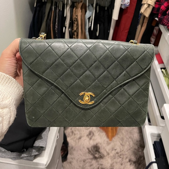 Authentic RARE Vintage Chanel Forest Green Bag - Picture 5 of 15